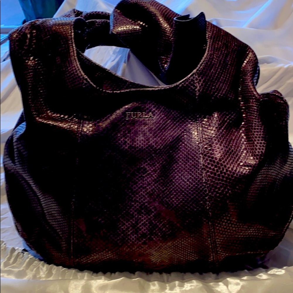 Furla Perla Tracolla Snake-Embossed Leather Hobo